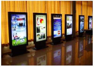 昆明藍(lán)旗裝飾工程公司——專(zhuān)業(yè)制造大型戶(hù)外燈箱，點(diǎn)亮城市風(fēng)景